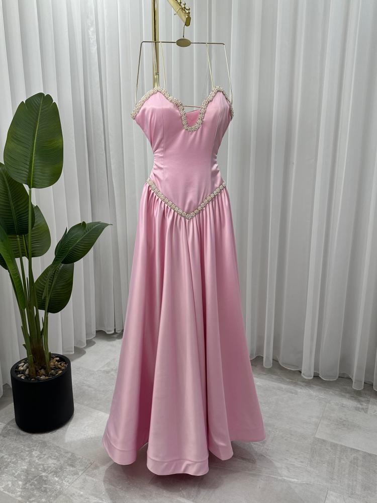 فستان تفتا مطاطي + تطريز لول