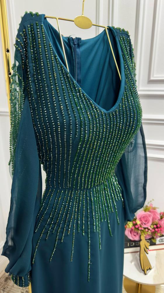 فستان مطرز بالجورجيت