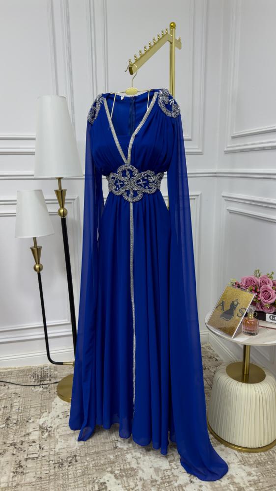 فستان مطرز من الجورجيت