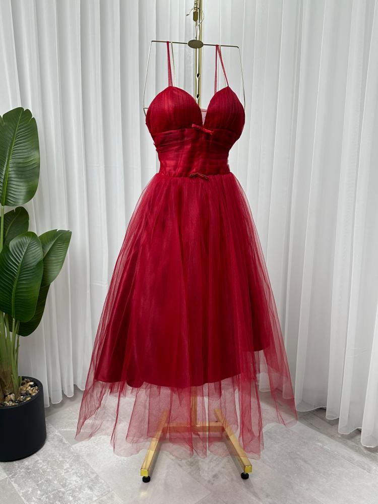 فستان التل المعلق