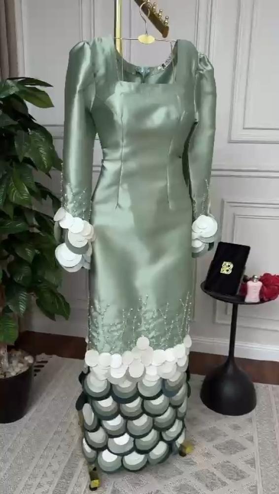 فستان سهرة ميكادو