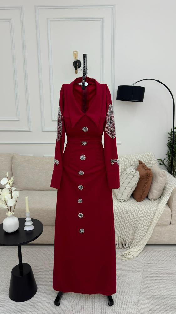 فستان باربي مطرز يدويا