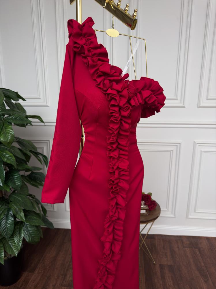 فستان باربي الناعم مع الكشكشة