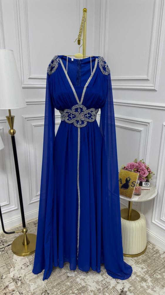 فستان مطرز من الجورجيت