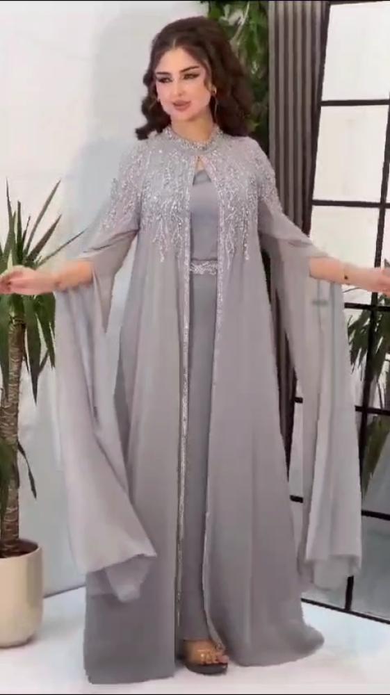 فستان من قماش التفتا المرن + قطعتين من قماش الجورجيت