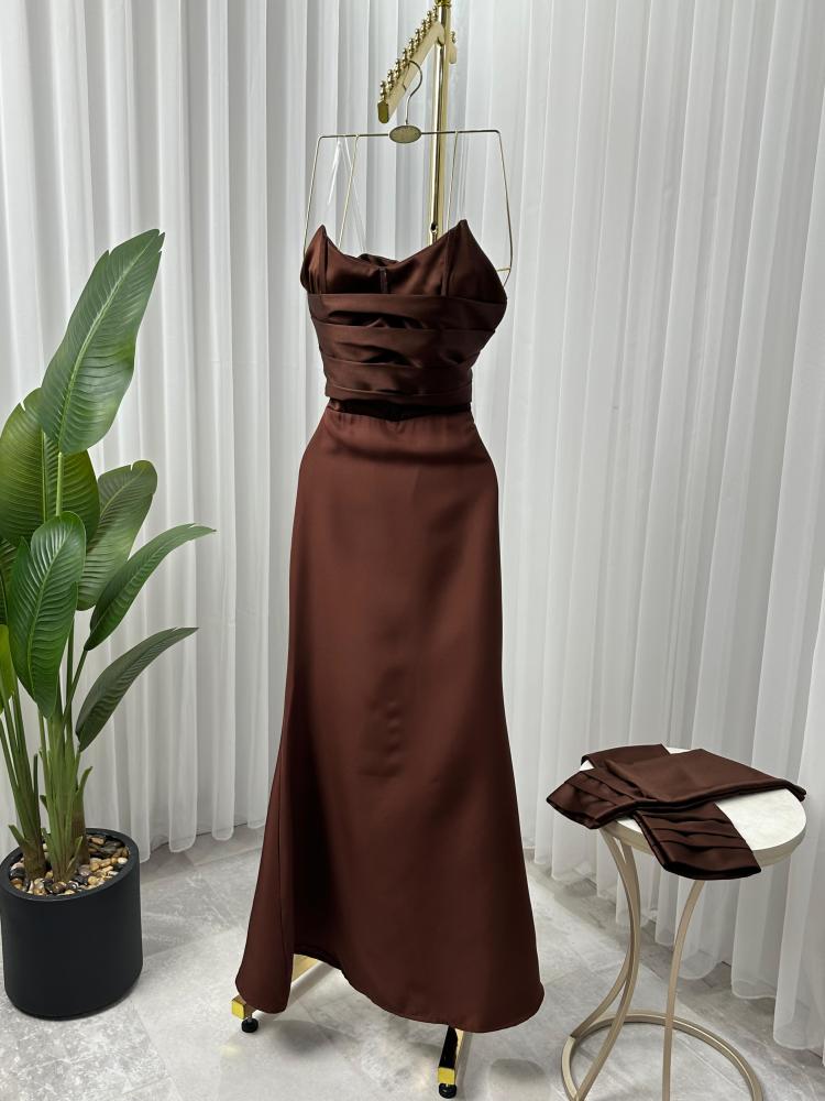 فستان باربي وتفتا مطاطي