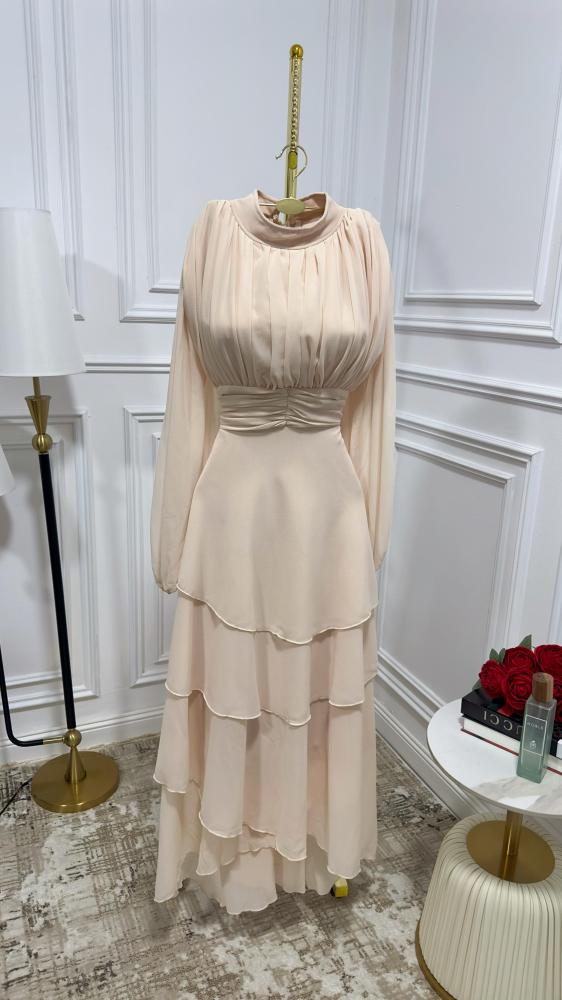 فستان شيفون متعدد الطبقات