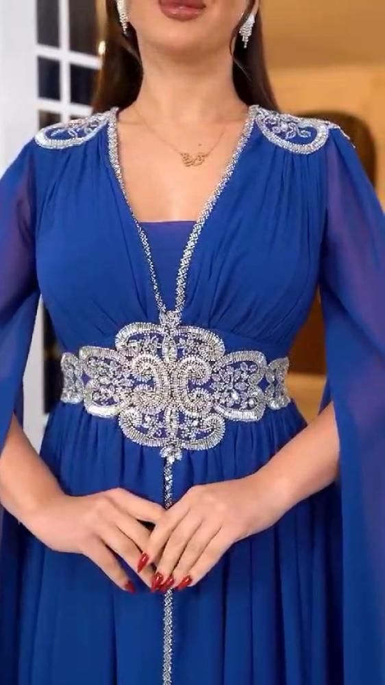 فستان مطرز من الجورجيت