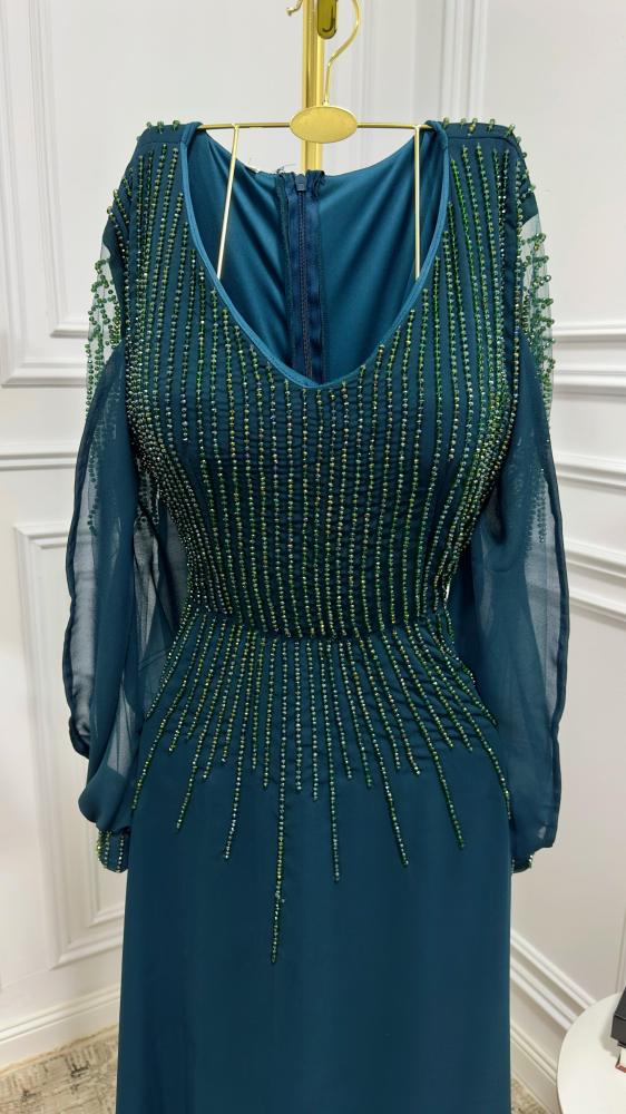 فستان مطرز بالجورجيت