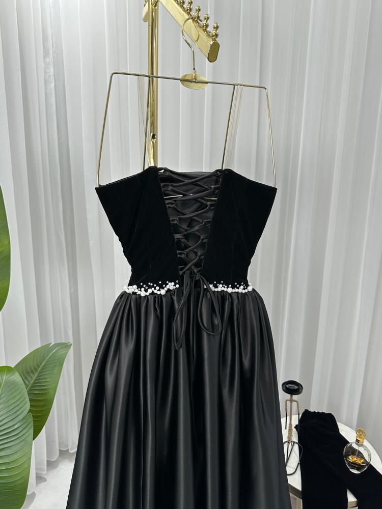 فستان جوخ مخملي + قماش تفتة مطاطي