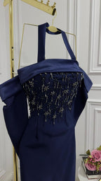 فستان باربي المطرز