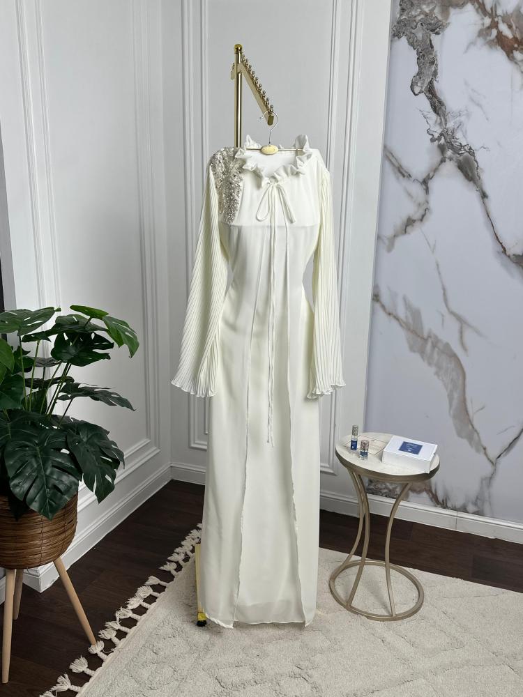 A soft dress with breaks in your mind