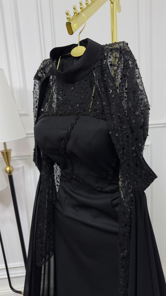 فستان باربي وجورجيت وخرز الترتر