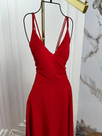 فستان باربي المعلق