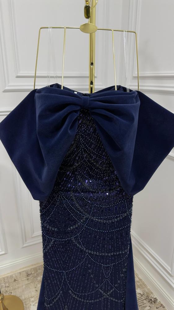 فستان سهرة شك