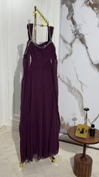 فستان شيفون مطرز بالخرز