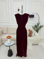 فستان جوخ مطرز يدويا