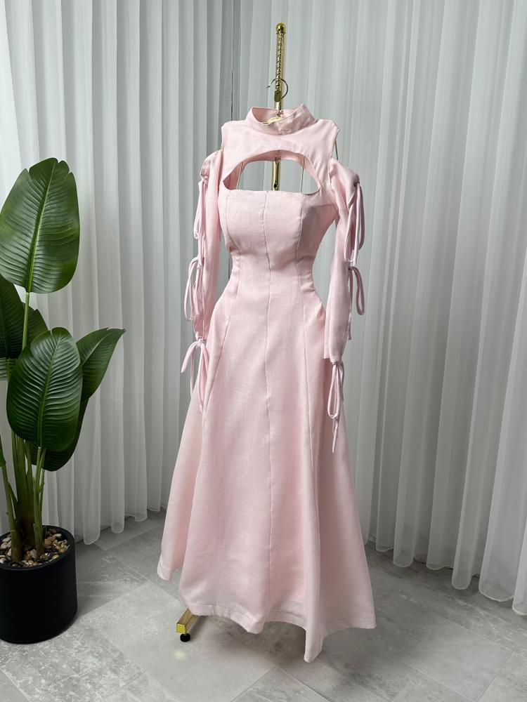 فستان من القماش الناعم