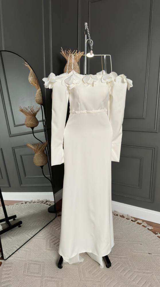 فستان باربي روز مقطوع بالليزر