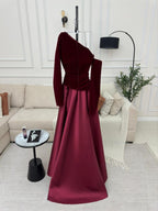 فستان ووجه ميكادو