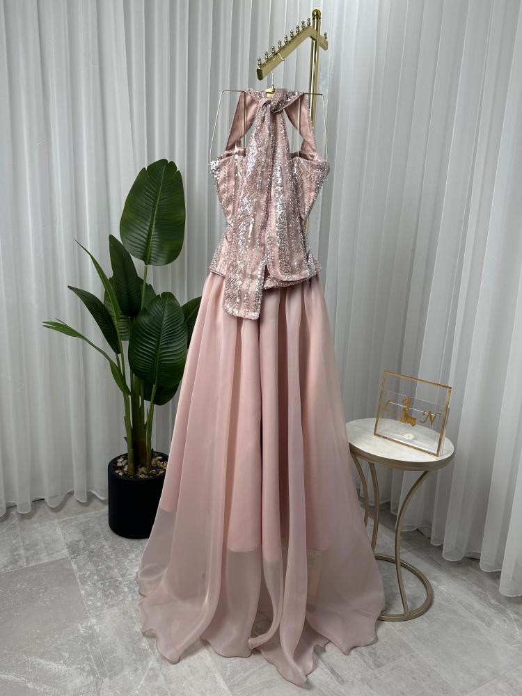 تكلفة السديري المطرزة بالشال والتنورة أصولها