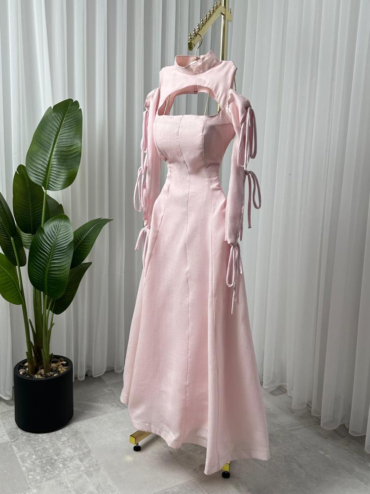 فستان من القماش الناعم