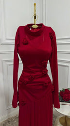 فستان من الكريب الناعم والشيفون