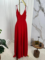 فستان باربي المعلق