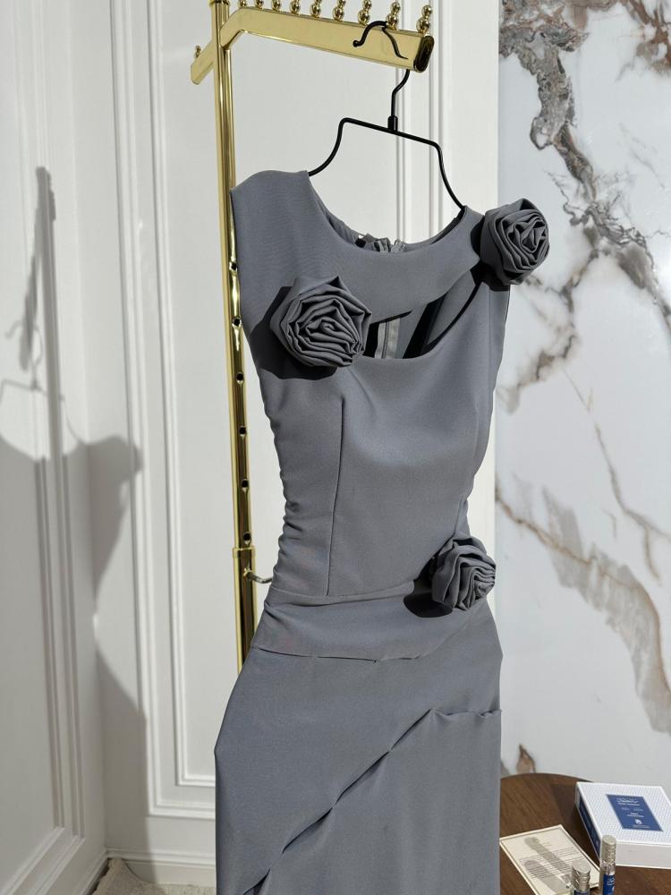 فستان باريسي ناعم