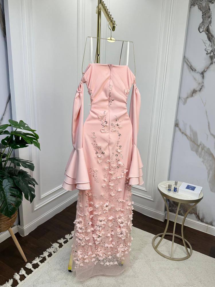 فستان باربي + مورد سهرة شك