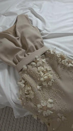 فستان باربي الخامة وتكلفة الوردة البارزة