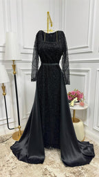 الفستان الذي على وشك أن يتم ارتداؤه