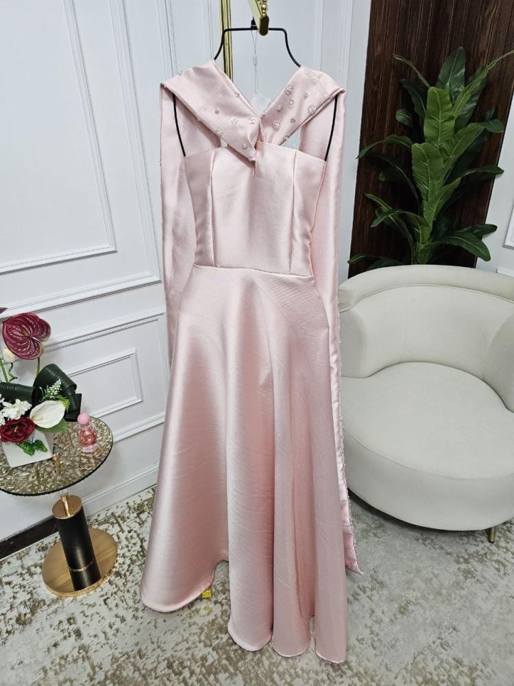 فستان ميكادو مطرز