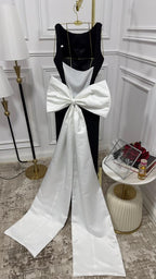 فستان كريب مطرز بذيل ميكادو