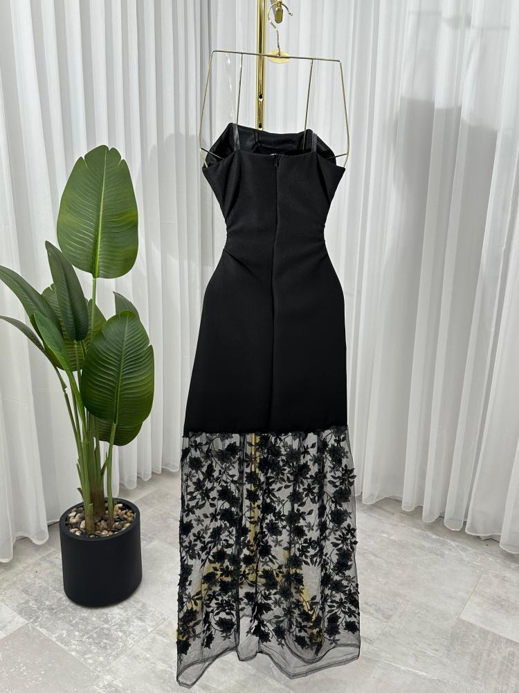 فستان من التفتا + تول مشجر