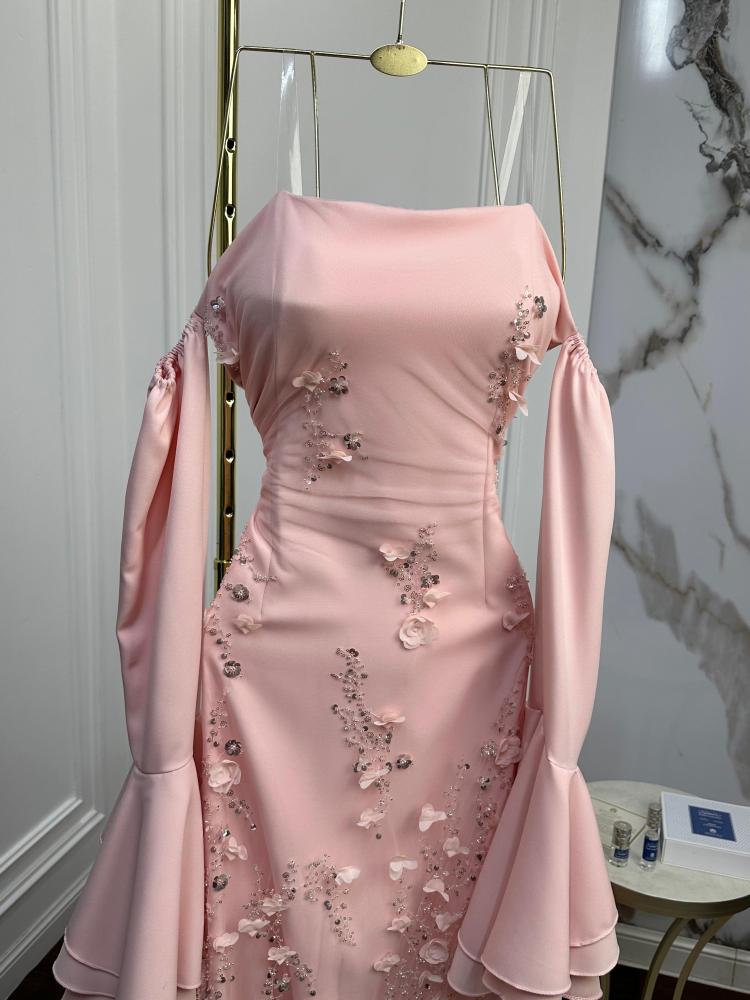 فستان باربي + مورد سهرة شك