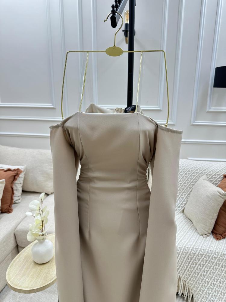 فستان باربي + تطريز يدوي