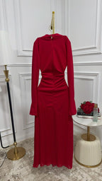 فستان من الكريب الناعم والشيفون