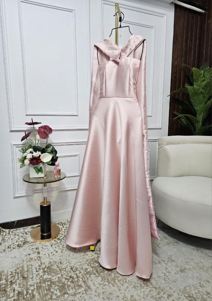 فستان ميكادو مطرز