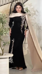 فستان من الكريب والميكادو