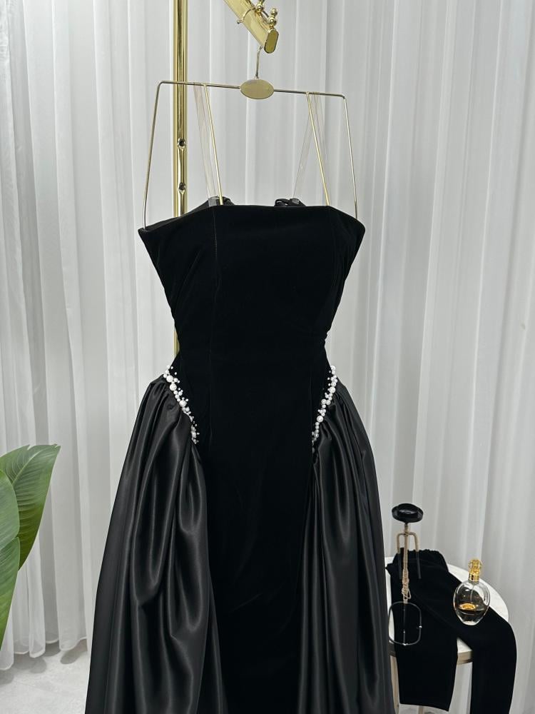 فستان جوخ مخملي + قماش تفتة مطاطي