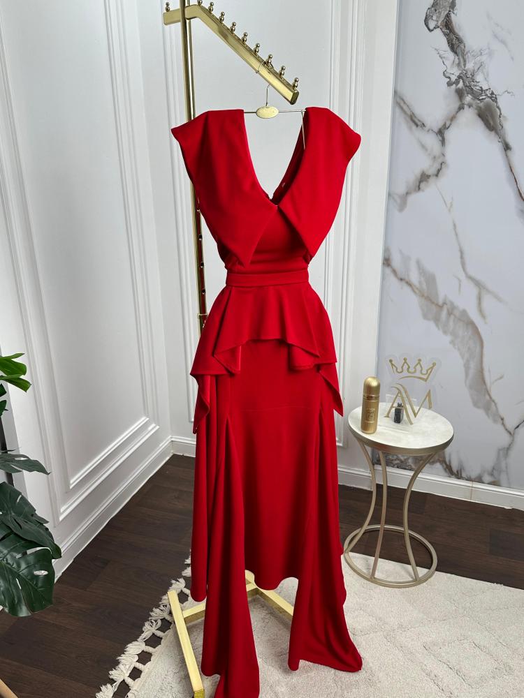 فستان باربي ماتيريال