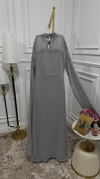 فستان من قماش التفتا المرن + قطعتين من قماش الجورجيت