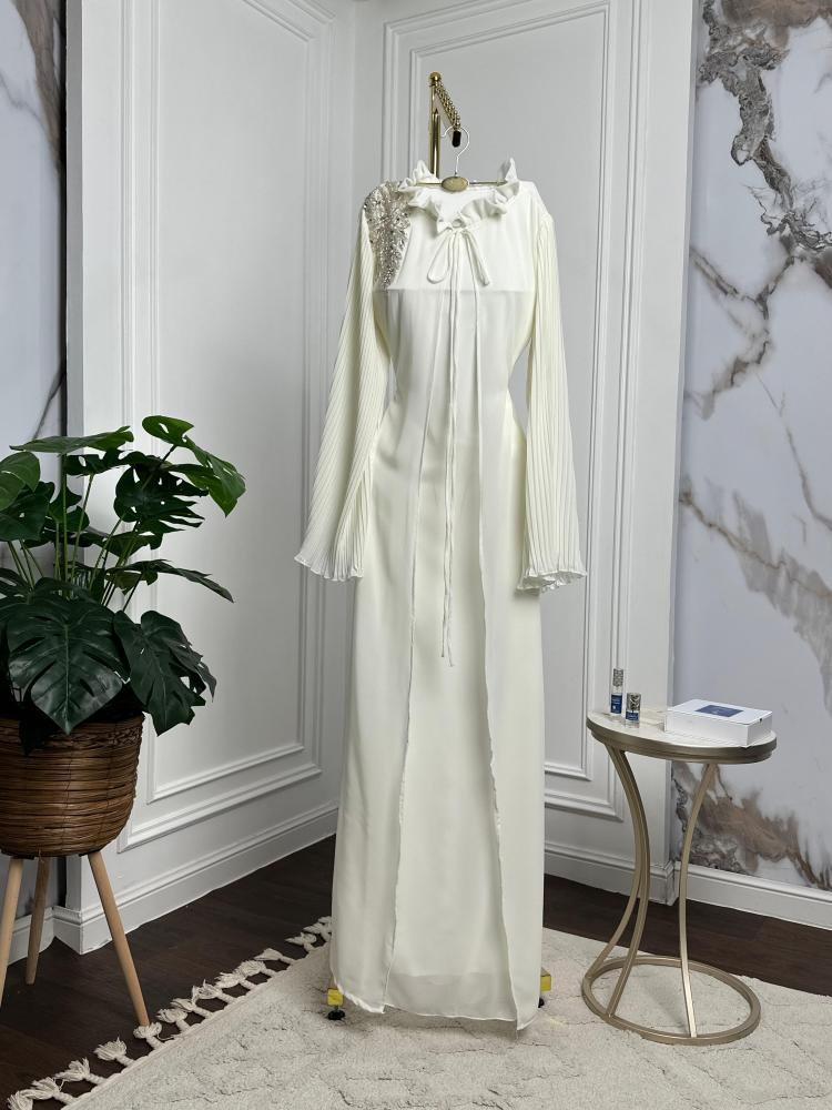 A soft dress with breaks in your mind