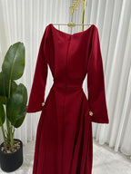 فستان باربي المزين بالكريستال