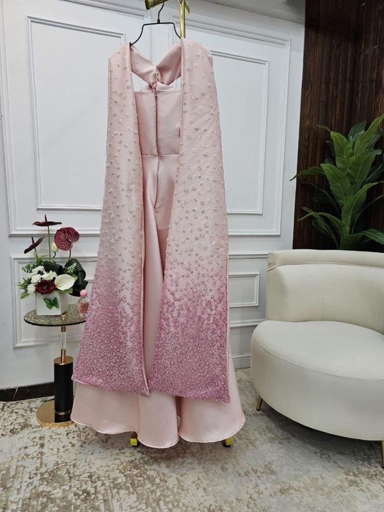 فستان ميكادو مطرز