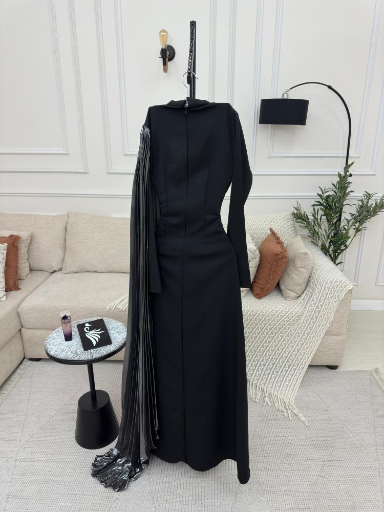 فستان باربي وجورجيت ليزر