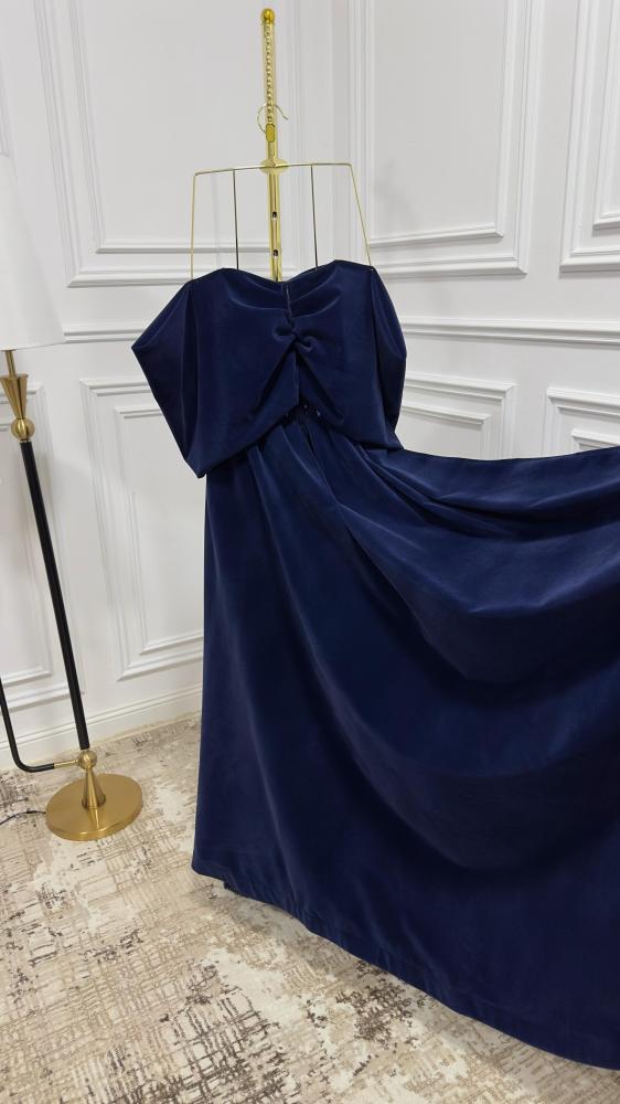 فستان سهرة شك