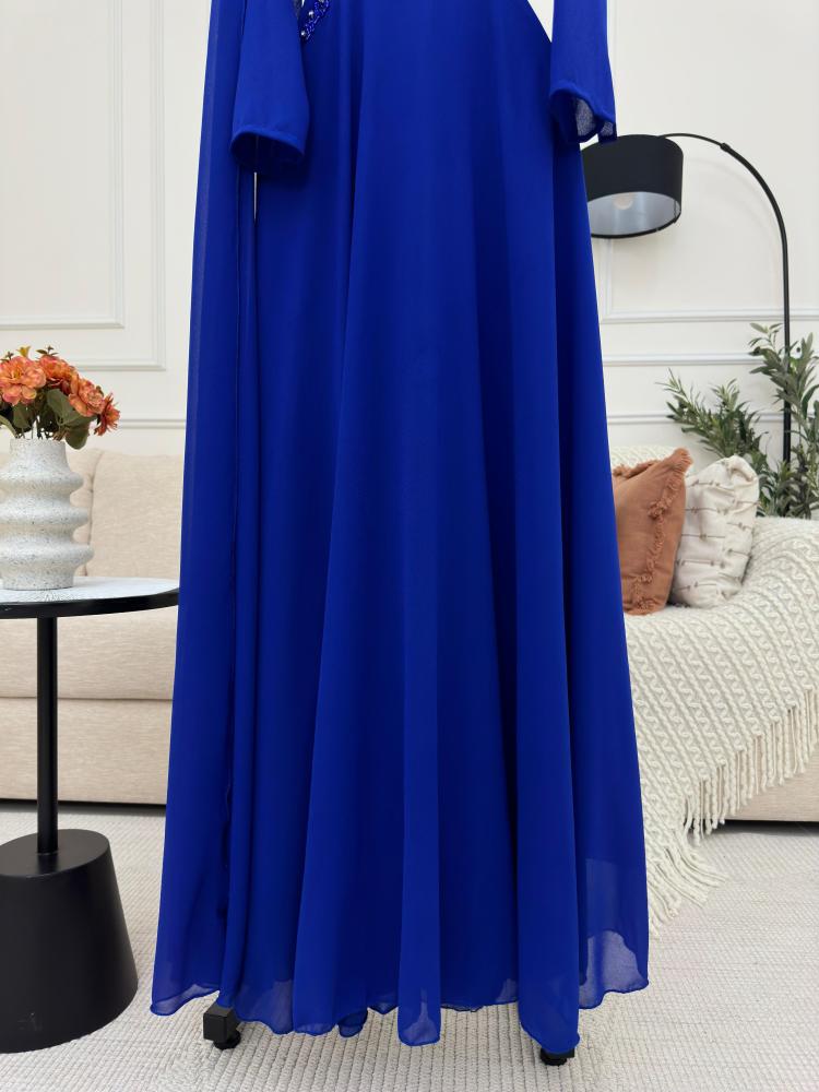 فستان شيفون مزدوج القبة مطرز يدويا